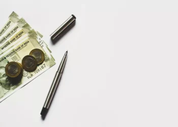 “Economia: Fundamentos para o Desenvolvimento Social”