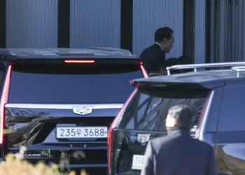 Presidente sul-coreano defende decisão de decretar a lei marcial