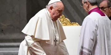 Secretário de Estado do Vaticano diz que notícias sobre renúncia do papa são especulações ‘inúteis’