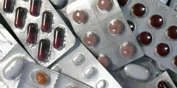 Medicamentos genéricos geraram poupança recorde de 670,5 milhões em 2024