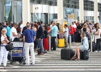 Greve no aeroporto de Munique leva ao cancelamento da maioria dos voos