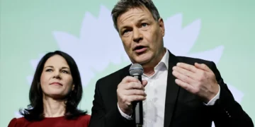 Verdes dispostos a continuar a integrar o governo alemão