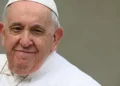 Estado de saúde do papa Francisco segue ‘crítico’, anuncia Vaticano
