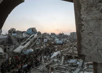 Sobe para 10 número de mortos de ataque de Israel a Gaza no sábado