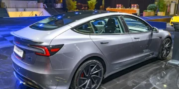 Quanto perde uma bateria da Tesla após 200.000 km?