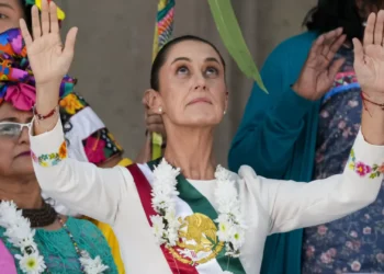 México lança revisão de tarifas a importações de produtos chineses