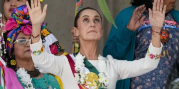 México lança revisão de tarifas a importações de produtos chineses