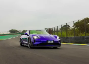 Porsche Taycan Turbo GT é o elétrico mais rápido em Interlagos
