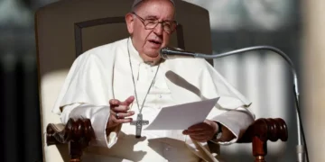 Com voz cansada, papa Francisco agradece ‘de todo coração’ as orações pela sua saúde