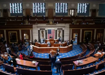 EUA. Lei para financiamento do governo passa na Câmara de Representantes