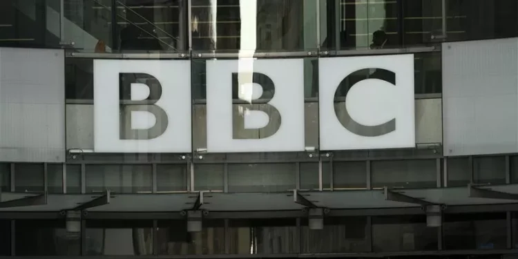 BBC anuncia departamento de inteligência artificial como resposta à mudança no consumo de notícias