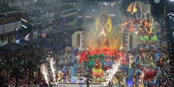 Acadêmicos de Niterói vence Série Ouro do Carnaval do RJ; veja notas