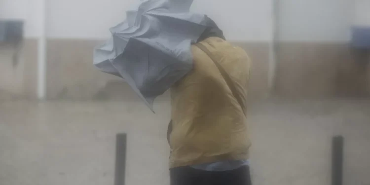 Tempestade Jana. Fim de semana de muita chuva e vento em Portugal