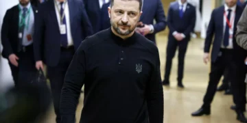 Zelensky espera medidas fortes dos EUA contra Rússia se rejeitar trégua