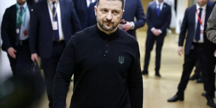 Zelensky espera medidas fortes dos EUA contra Rússia se rejeitar trégua