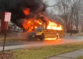 Motorista salva 15 crianças de autocarro escolar em chamas nos EUA. Veja
