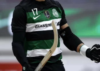 Sporting sorri em Valongo e ultrapassa o Benfica na liderança