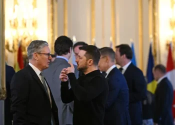 Líderes europeus se encontram no Reino Unido, reafirmam apoio à Ucrânia e discutem segurança do continente