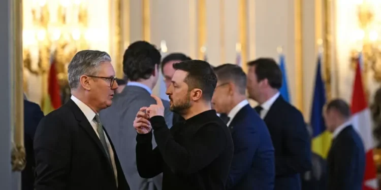 Líderes europeus se encontram no Reino Unido, reafirmam apoio à Ucrânia e discutem segurança do continente