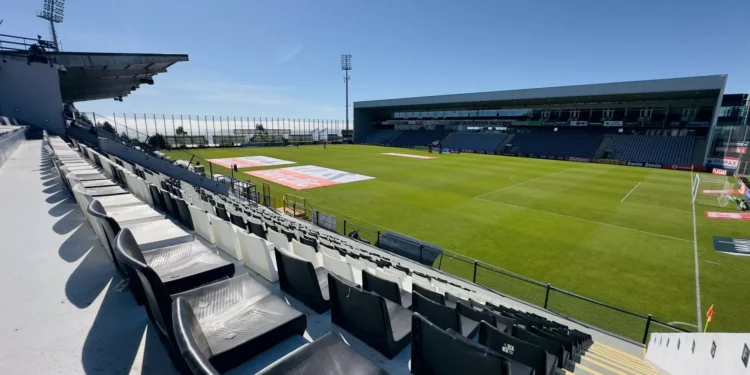 Nacional congratula-se com absolvição em alegado caso de racismo