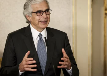 Aguiar-Branco hoje na Ucrânia evoca vítimas de Busha e reúne-se com Zelensky