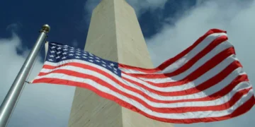 Empresas cotadas nos EUA já não terão de estimar o seu impacto climático