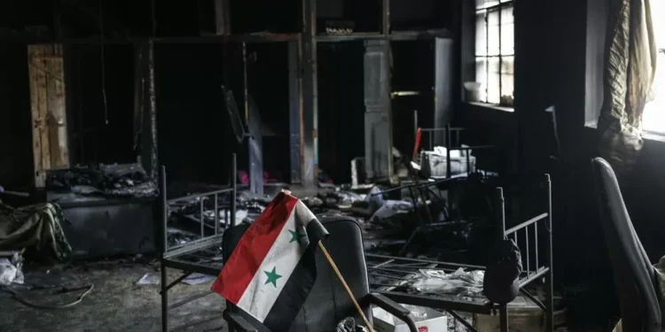 Itamaraty orienta brasileiros a deixarem a Síria em meio a novos conflitos e denúncias de assassinatos étnicos