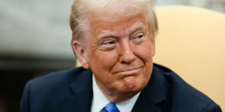 Trump insta Supremo a atuar contra juízes que bloqueiam as suas decisões