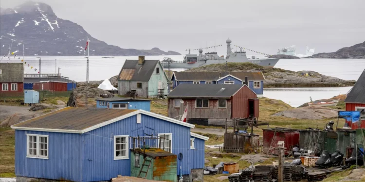 Dinamarca volta a responder a Trump. Gronelândia “não está aberta” à anexação