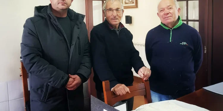 Manuscrito de 1828 preservado e digitalizado pelo arquivo histórico