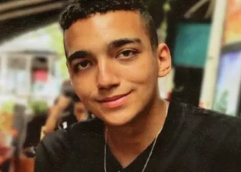 Hamas liberta refém e devolve quatro corpos de indivíduos israelense-americano