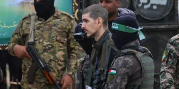 EUA negociam direto com Hamas para libertação de reféns e quebram tradição
