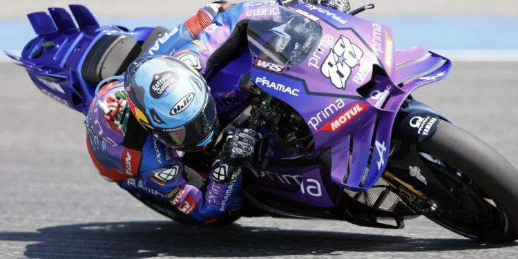 Miguel Oliveira regressa a Portugal e falha GP da Argentina