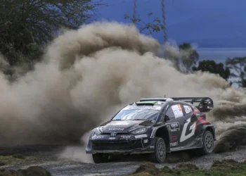 Elfyn Evans destronou Ott Tänak da liderança do Rali Safari
