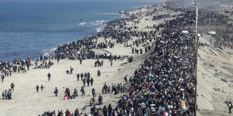 Hamas pede ajuda de países árabes para frustrar plano de deslocamento dos palestinos em Gaza