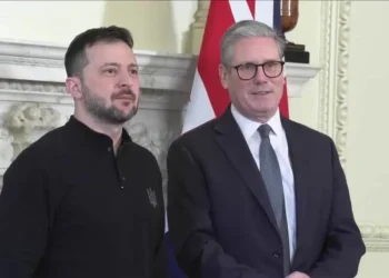 Líderes europeus se reúnem em Londres após bate-boca de Trump e Zelensky