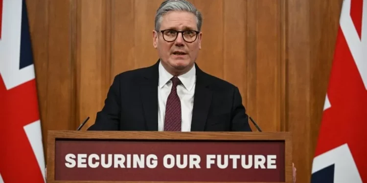 Premiê britânico defende acordo de paz para a Ucrânia