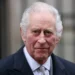 Rei Charles fica em observação por efeito colateral do tratamento do câncer