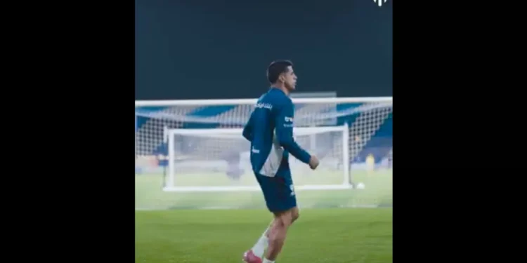 Atenção, Martínez: Cancelo já trabalha no relvado