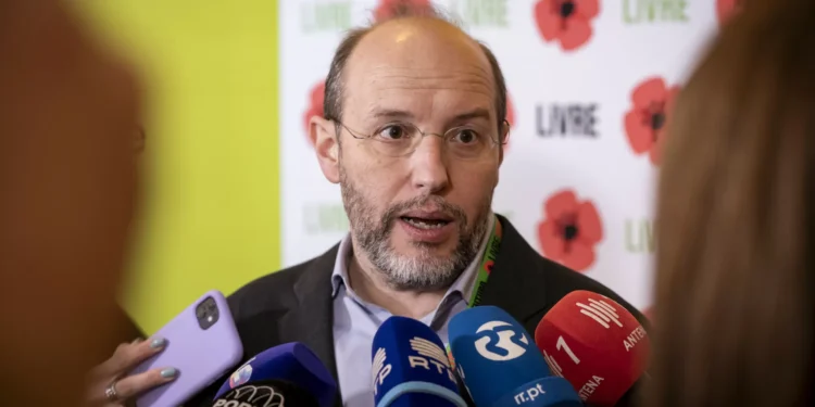 Rui Tavares defende “análise profunda sobre vulnerabilidades” após apagão