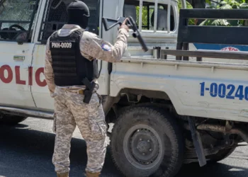 Gangues atacam no centro do Haiti enquanto centenas fogem da violência