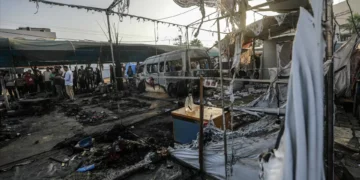 Ministério da Saúde do Hamas revê número de mortos em Gaza para 52.243