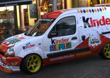 Kangoo foi adicionada ao Gran Turismo 7 e os jogadores adoraram