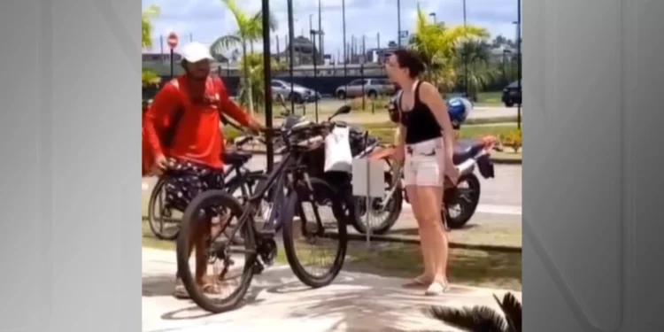 Vídeo: delegada é acusada de agredir entregador de aplicativo no Pará