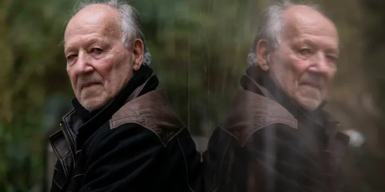 Realizador Werner Herzog recebe prémio de carreira no Festival de Veneza