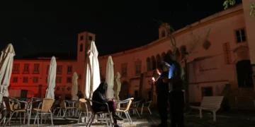 6,2 milhões de consumidores com eletricidade até às 00h00