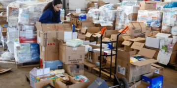 ONU reajusta ajuda humanitária à Ucrânia perante cortes orçamentais