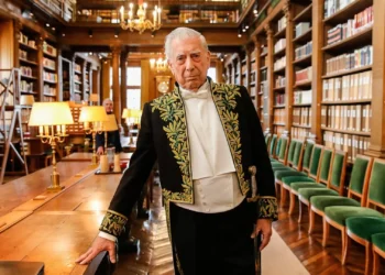 Mario Vargas Llosa. Do Peru a Espanha, mundo despede-se do “mestre dos mestres”