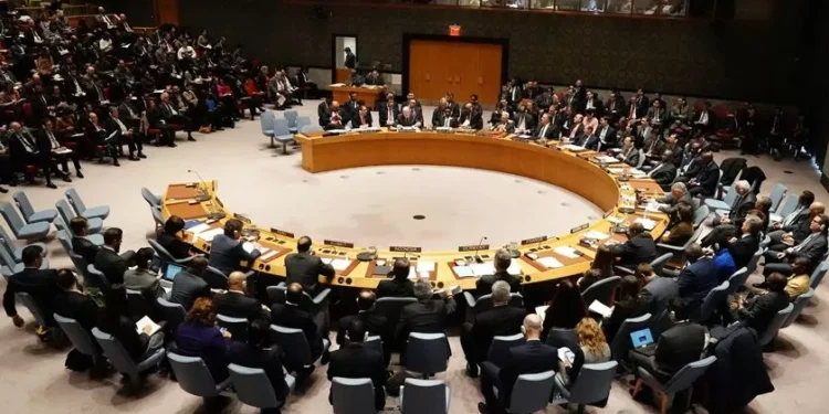 EUA pressionam Moscovo e Kiev a aceitar acordo de paz