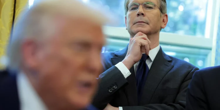 EUA sancionam refinaria chinesa que acusam de comprar petróleo iraniano